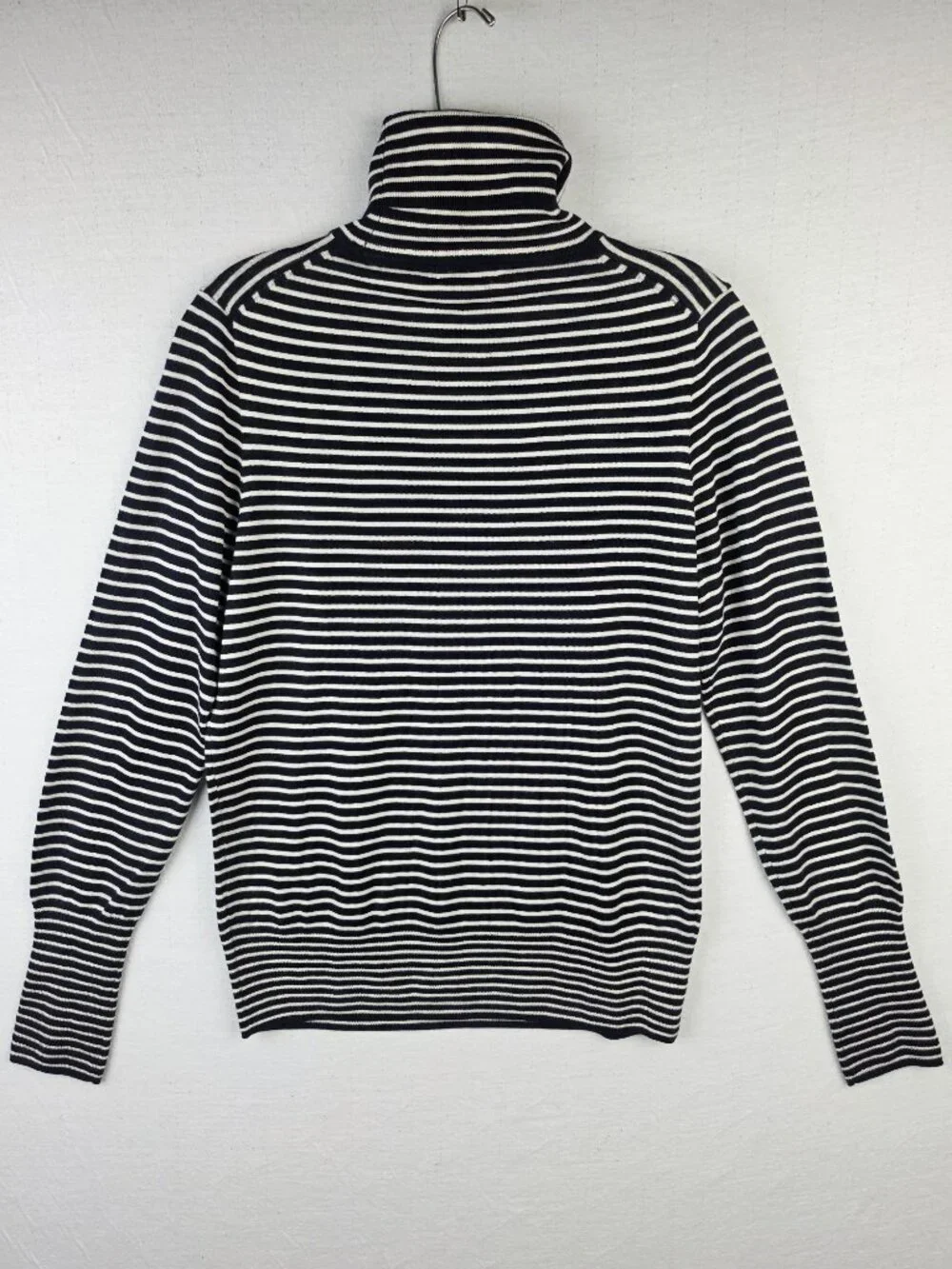 NWOT J Crew 100% Merino Wool Pullover Sweater Turtleneck Striped Navy White sz M